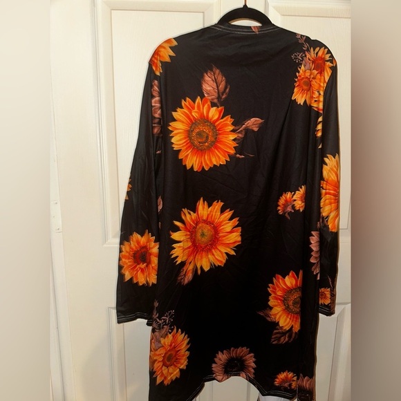 Floral Black and Orange Women's lightweight Cardigan SHEIN 3XL new fall - Picture 5 of 6